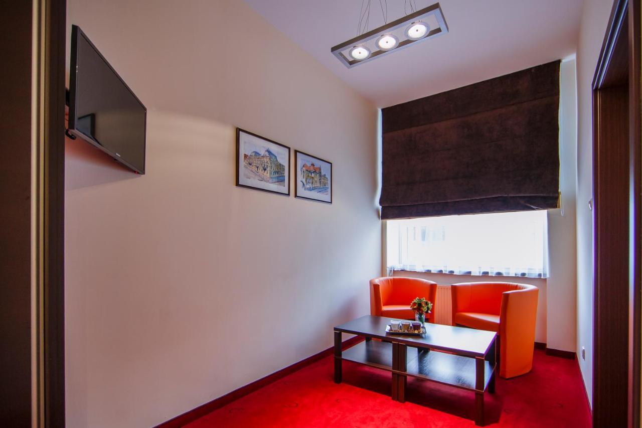 Boutique Hotel'S II Rewolucji Lodź Bagian luar foto